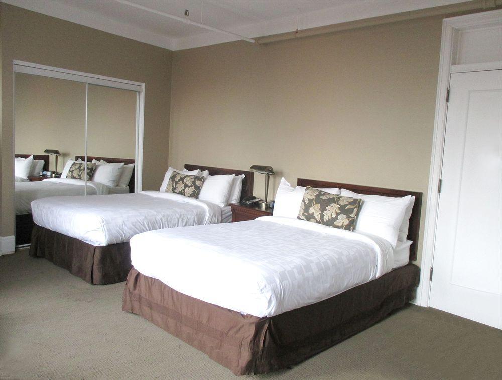 קיטצ'נר The Walper Hotel, Part Of Jdv By Hyatt מראה חיצוני תמונה